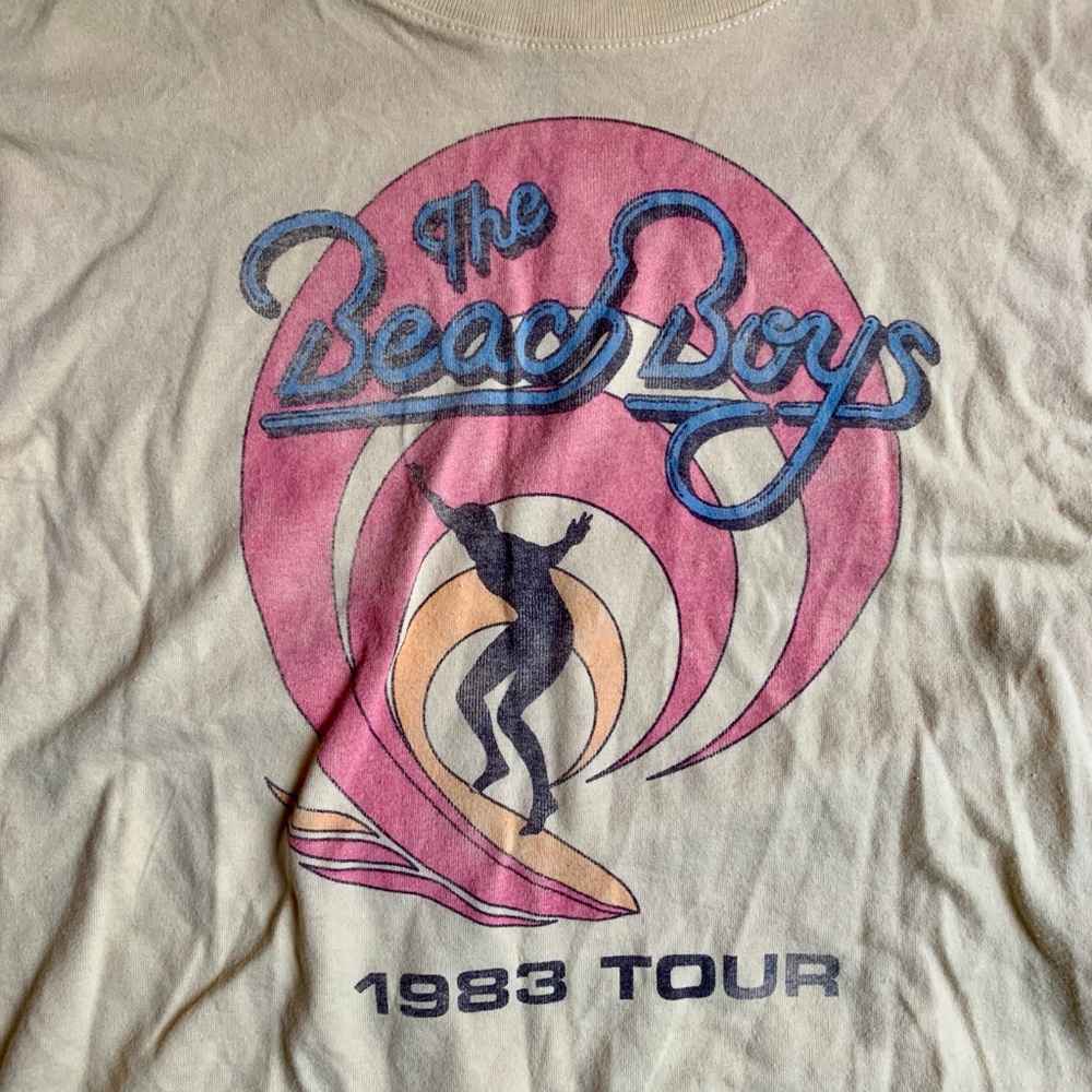 Cropped Tee - Picture 2 of 3